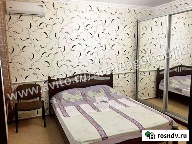 Дом 65 м² на участке 4 сот. в аренду посуточно в Геленджике Геленджик - изображение 1