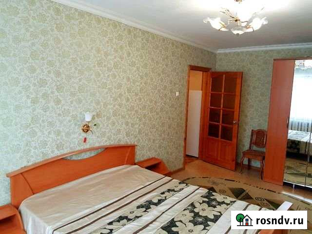 3-комнатная квартира, 65 м², 3/5 эт. в аренду посуточно в Тобольске Тобольск - изображение 1