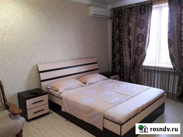 1-комнатная квартира, 45 м², 3/5 эт. в аренду посуточно во Владикавказе Владикавказ - изображение 1