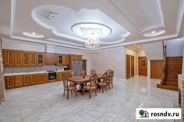 Дом 375 м² на участке 9 сот. на продажу в Звенигороде Звенигород - изображение 1