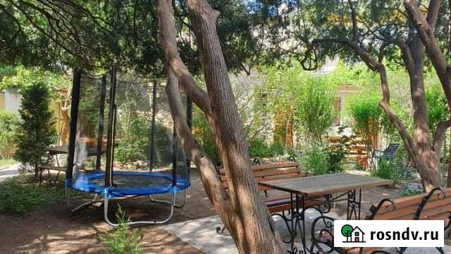 Дом 150 м² на участке 2 сот. в аренду посуточно в Евпатории Евпатория - изображение 1