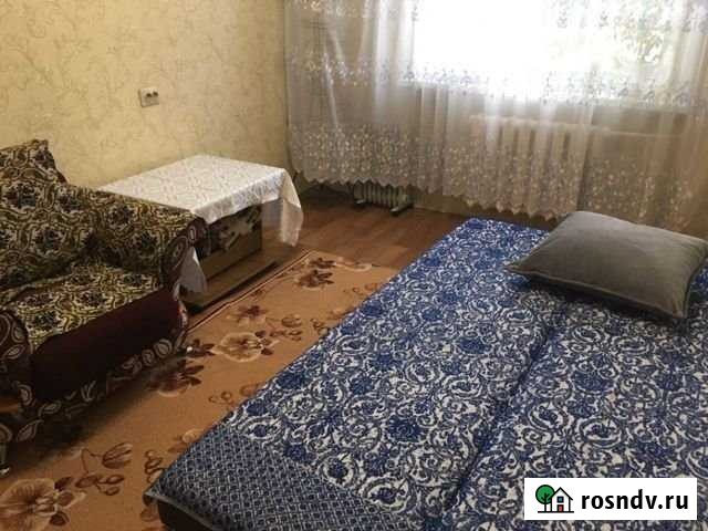 Комната 14 м² в 2-ком. кв., 6/9 эт. в аренду на длительный срок в Нижневартовске Нижневартовск - изображение 1