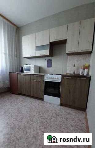 1-комнатная квартира, 45 м², 6/10 эт. в аренду посуточно в Нягани Нягань - изображение 1