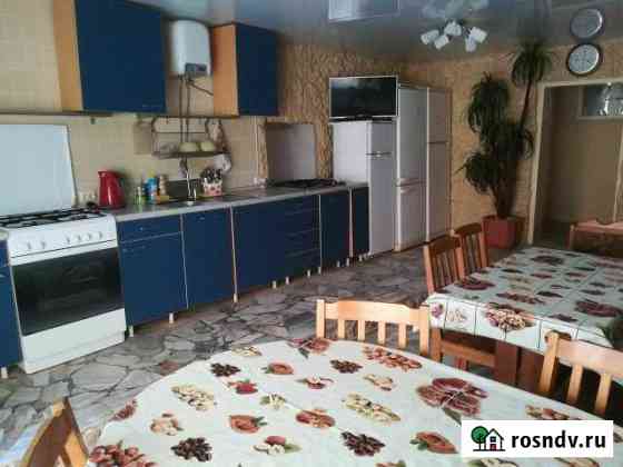 Комната 20 м² в 1-ком. кв., 1/3 эт. в аренду посуточно в Новомихайловском кп Новомихайловский кп