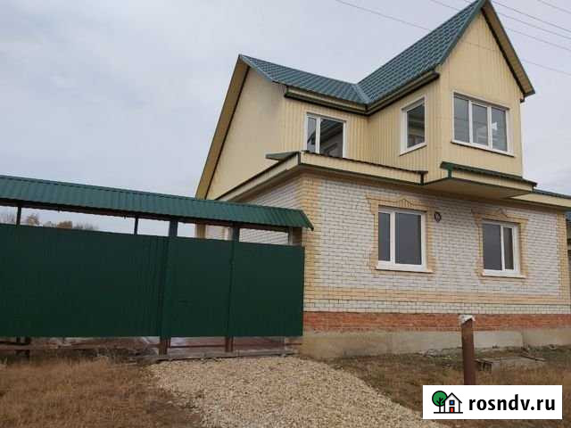 Дом 140 м² на участке 8 сот. на продажу в Красном Куте Красный Кут - изображение 1