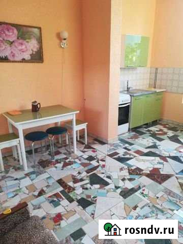 Коттедж 60 м² на участке 1 сот. в аренду посуточно в Евпатории Евпатория - изображение 1