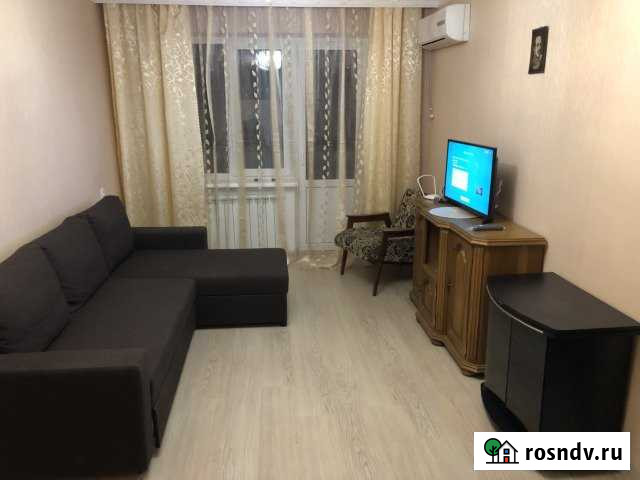 2-комнатная квартира, 45 м², 3/5 эт. в аренду посуточно в Новороссийске Новороссийск - изображение 1