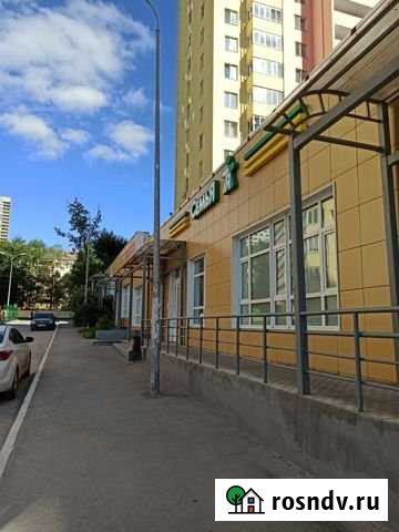 185.5 кв.м. Центр, 1й этаж, 1я линия, витрина Пермь - изображение 1