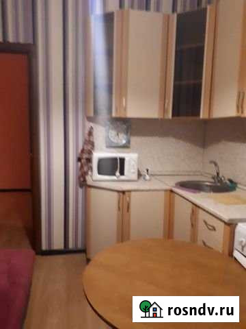 1-комнатная квартира, 45 м², 3/5 эт. в аренду на длительный срок в Сургуте Ханты-Мансийского АО Сургут - изображение 1