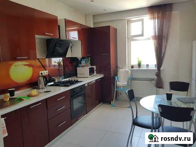 2-комнатная квартира, 69 м², 6/10 эт. в аренду на длительный срок в Севастополе Севастополь - изображение 1