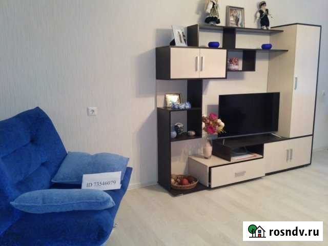 3-комнатная квартира, 63 м², 3/5 эт. в аренду посуточно в Ейске Ейск - изображение 1