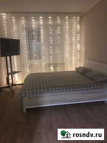 1-комнатная квартира, 50 м², 12/14 эт. в аренду посуточно в Благовещенске Амурской области Благовещенск - изображение 1