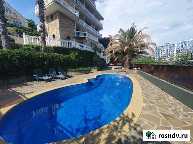 Дом 800 м² на участке 6 сот. в аренду на длительный срок в Сочи Сочи - изображение 1