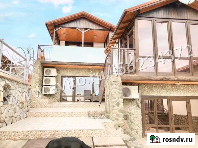 Дом 140 м² на участке 7 сот. на продажу в Алуште Алушта - изображение 1