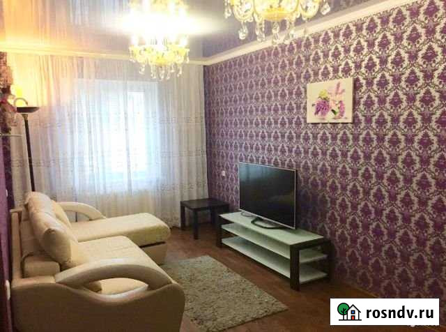 3-комнатная квартира, 80 м², 1/5 эт. в аренду посуточно в Покачах Покачи - изображение 1