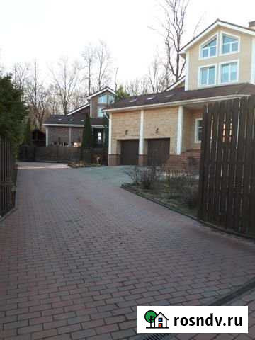 Дом 370 м² на участке 13 сот. на продажу в Красногорске Московской области Красногорск - изображение 1