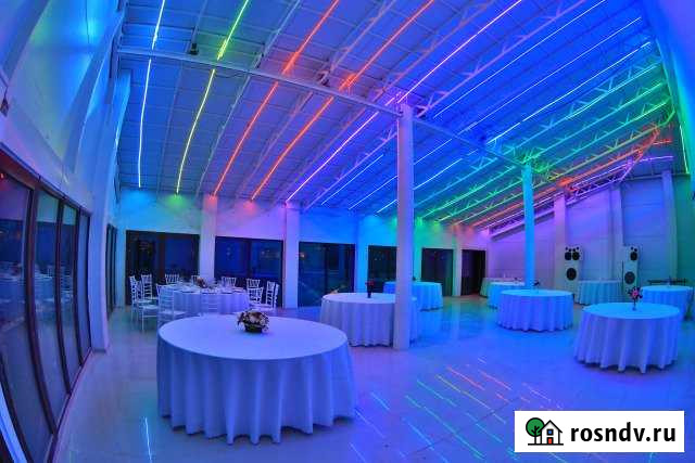 Коттедж 500 м² на участке 10 сот. в аренду посуточно в Москве Москва - изображение 1