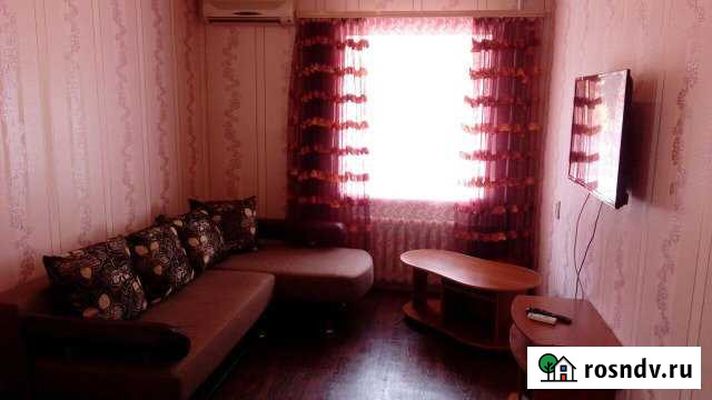 2-комнатная квартира, 57 м², 2/5 эт. в аренду посуточно в Биробиджане Биробиджан - изображение 1