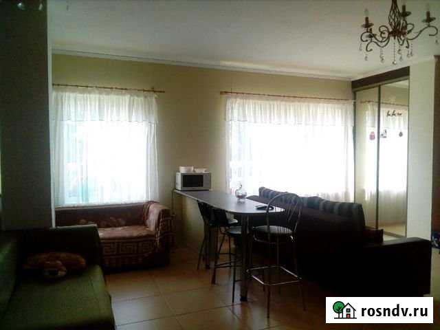 2-комнатная квартира, 72 м², 1/3 эт. в аренду посуточно в Мысхако Мысхако - изображение 1