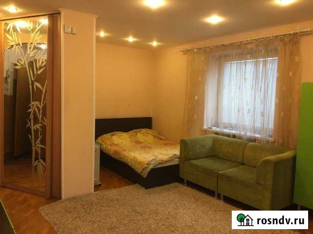 Квартира-студия, 32 м², 2/5 эт. в аренду посуточно в Челябинске Челябинск - изображение 1