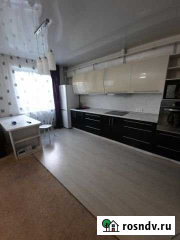 3-комнатная квартира, 76 м², 2/10 эт. в аренду на длительный срок в Новосибирске Новосибирск - изображение 1