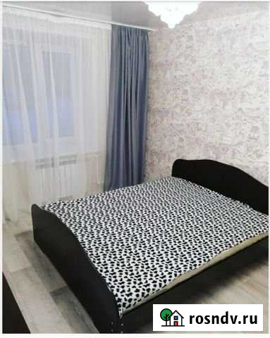 1-комнатная квартира, 30 м², 1/5 эт. в аренду посуточно в Волжске Волжск - изображение 1