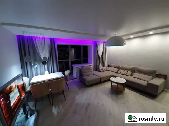 3-комнатная квартира, 70 м², 10/10 эт. в аренду посуточно во Владивостоке Владивосток - изображение 1