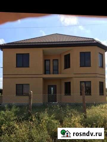 Дом 220 м² на участке 8.2 сот. на продажу в Абинске Абинск - изображение 1