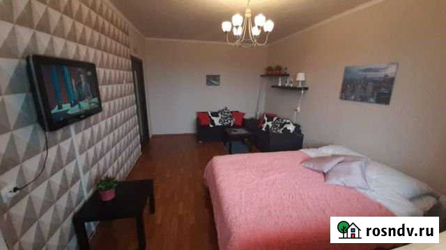 1-комнатная квартира, 35 м², 6/9 эт. в аренду посуточно в Волгодонске Волгодонск - изображение 1