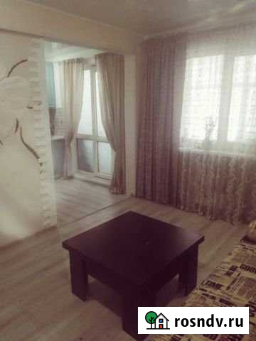 1-комнатная квартира, 32 м², 2/5 эт. в аренду посуточно в Омске Омск - изображение 1