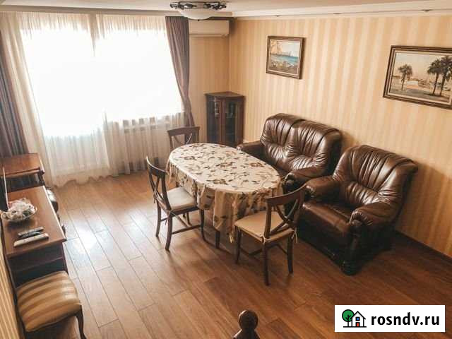 3-комнатная квартира, 70 м², 2/2 эт. в аренду посуточно в Ялте Ялта - изображение 1