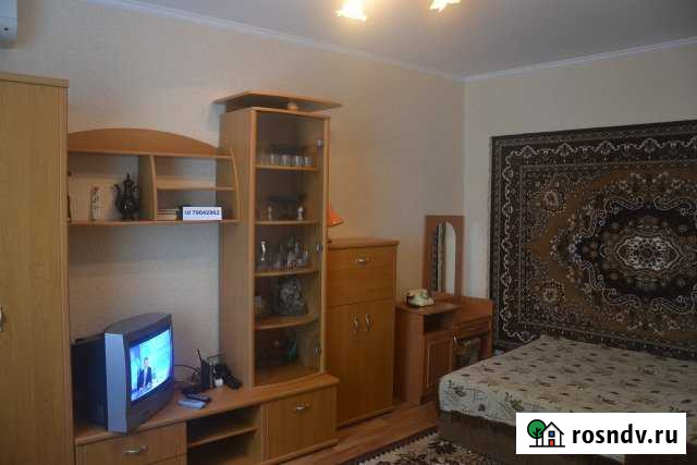 1-комнатная квартира, 32 м², 1/1 эт. в аренду посуточно в Евпатории Евпатория - изображение 1