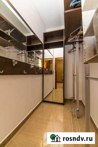 4-комнатная квартира, 142 м², 3/6 эт. в аренду на длительный срок в Екатеринбурге Екатеринбург - изображение 1