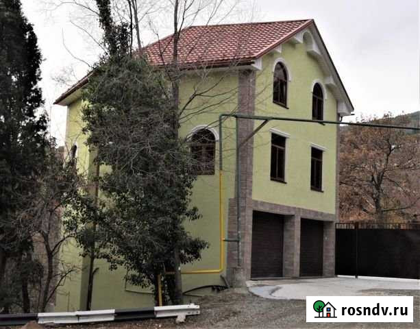 Дом 272.5 м² на участке 6.5 сот. на продажу в Ялте Ялта - изображение 1