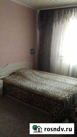 Комната 64 м² в 3-ком. кв., 3/5 эт. в аренду посуточно в Яровом Яровое - изображение 1