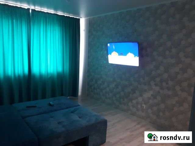 1-комнатная квартира, 40 м², 17/17 эт. в аренду посуточно в Оренбурге Оренбург - изображение 1