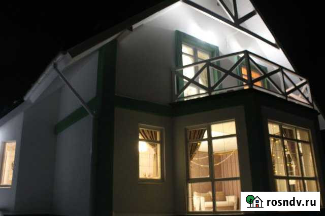 Коттедж 160 м² на участке 10 сот. в аренду посуточно в Нижнем Новгороде Нижний Новгород - изображение 1