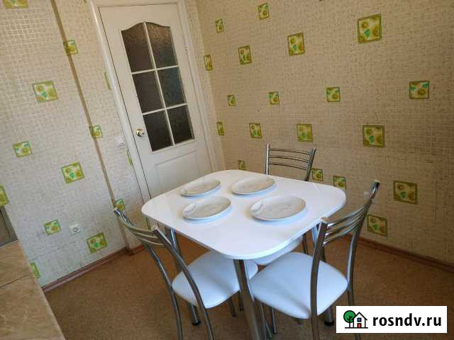 2-комнатная квартира, 52 м², 2/10 эт. в аренду посуточно в Вологде Вологда - изображение 1