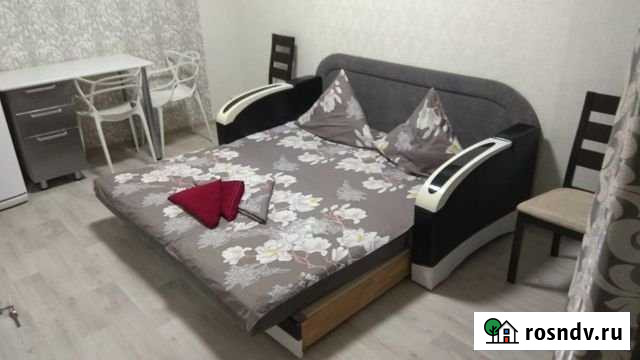 1-комнатная квартира, 30 м², 1/2 эт. в аренду посуточно в Симферополе Симферополь - изображение 1