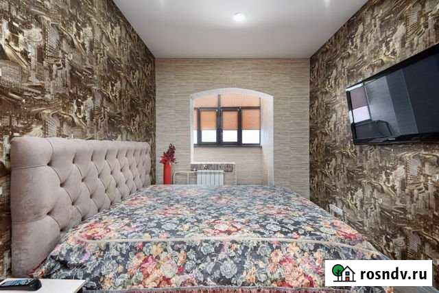 3-комнатная квартира, 70 м², 14/16 эт. в аренду посуточно в Нижневартовске Нижневартовск - изображение 1