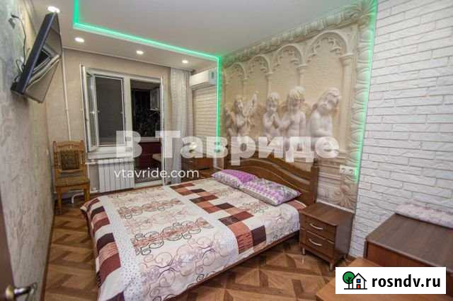 2-комнатная квартира, 65 м², 1/5 эт. в аренду посуточно в Ялте Ялта - изображение 1