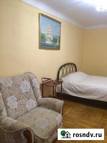 2-комнатная квартира, 40 м², 2/5 эт. в аренду посуточно в Ялте Ялта - изображение 1