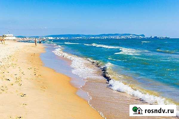 Комната 20 м² в 1-ком. кв., 1/2 эт. в аренду посуточно в Витязево Витязево - изображение 1