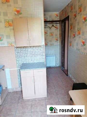 Комната 12 м² в 6-ком. кв., 1/3 эт. в аренду посуточно в Небуге Небуг - изображение 1