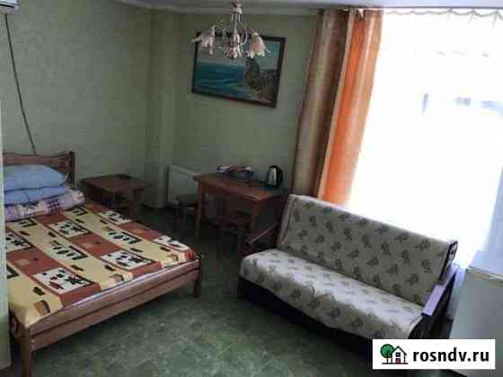 Комната 24 м² в 7-ком. кв., 3/3 эт. в аренду посуточно в Алуште Алушта