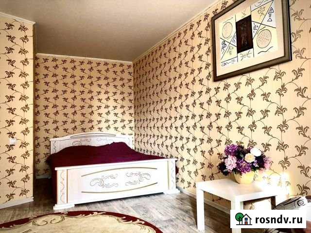 1-комнатная квартира, 42 м², 4/5 эт. в аренду посуточно в Вязьме Вязьма - изображение 1