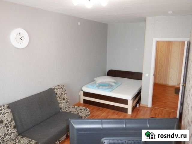 1-комнатная квартира, 46 м², 23/25 эт. в аренду посуточно в Красноярске Красноярск - изображение 1