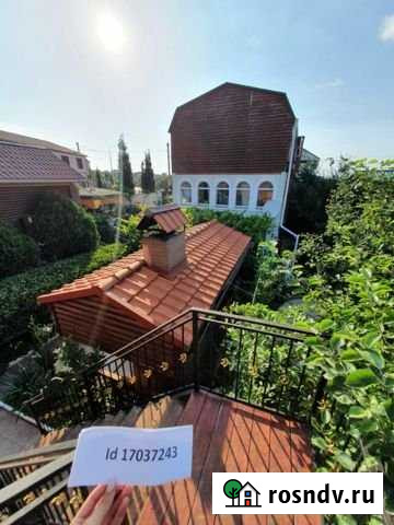 Коттедж 25 м² на участке 5 сот. в аренду посуточно в Севастополе Севастополь - изображение 1