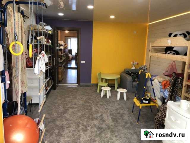 3-комнатная квартира, 87 м², 1/5 эт. на продажу в Алуште Алушта - изображение 1