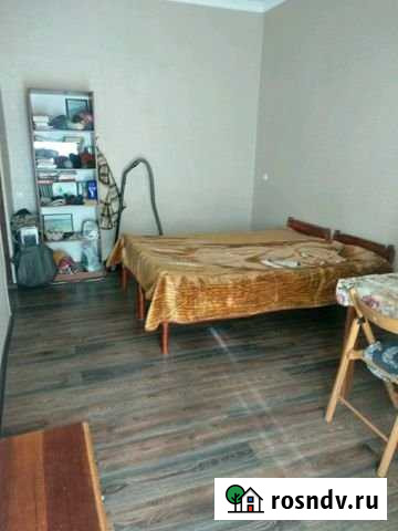 Комната 15 м² в 3-ком. кв., 1/1 эт. в аренду посуточно в Феодосии Феодосия - изображение 1